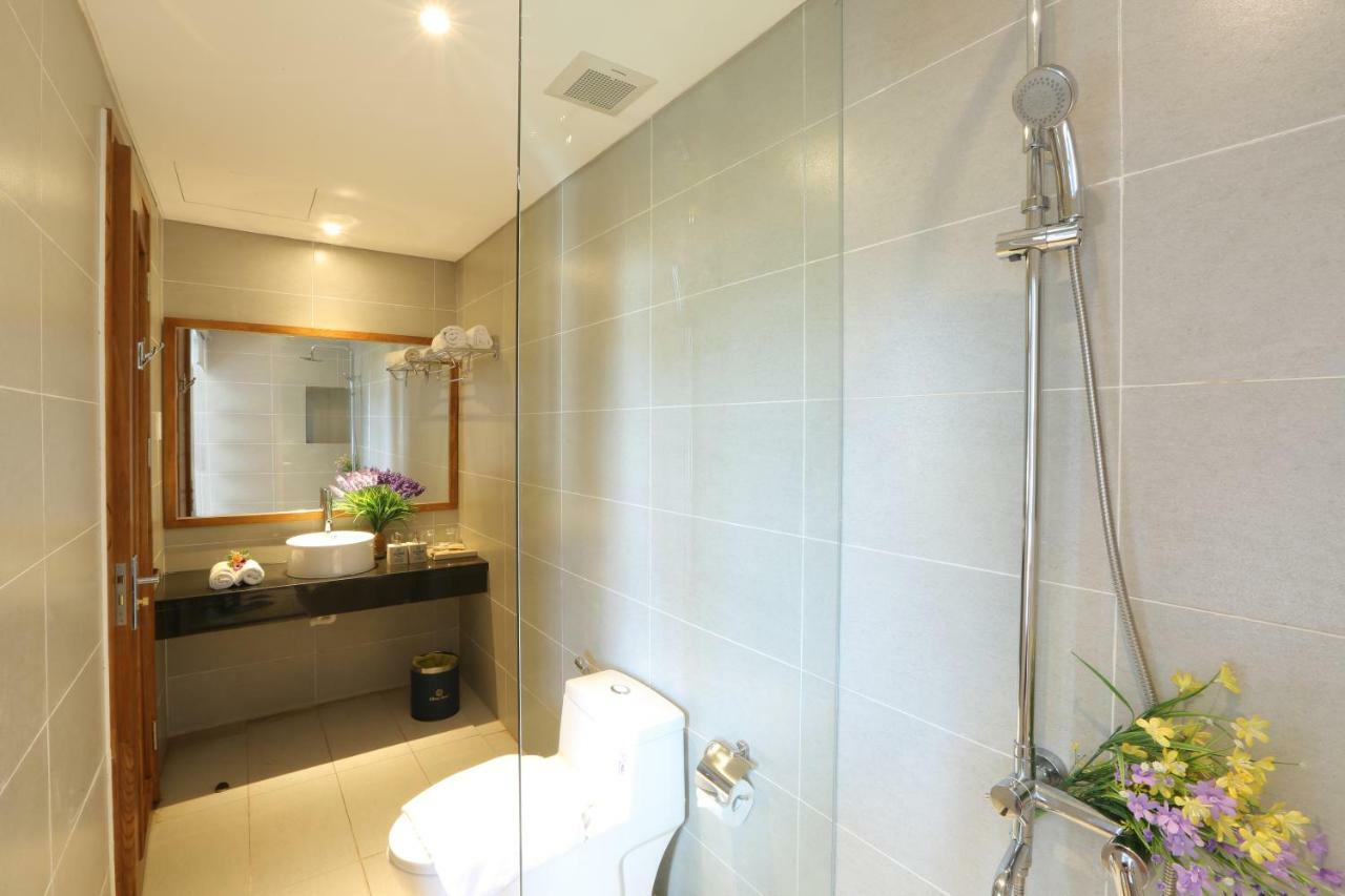 Clivia Hotel & Suite Da Nang Zewnętrze zdjęcie